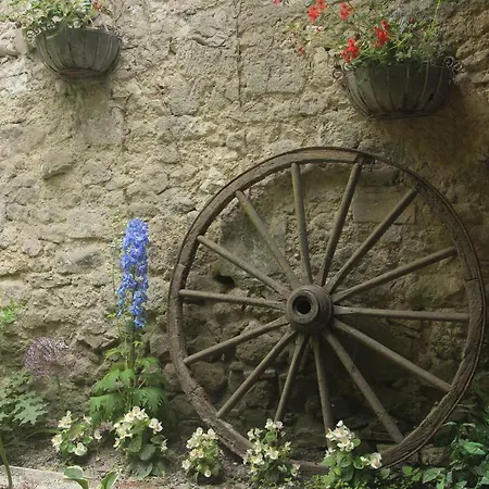 فندق مبيت وإفطار Le Moulin Scalagrand 5*